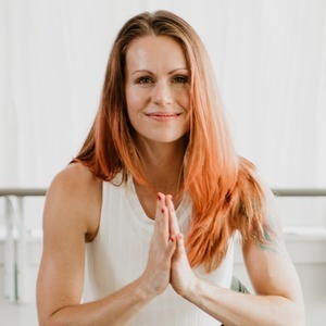 Adrienne Kimberley’s Online Workout Videos on Alo Moves
